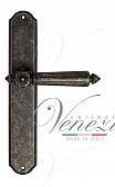 Дверная ручка Venezia на планке PL02 мод. Castello (ант. серебро) проходная